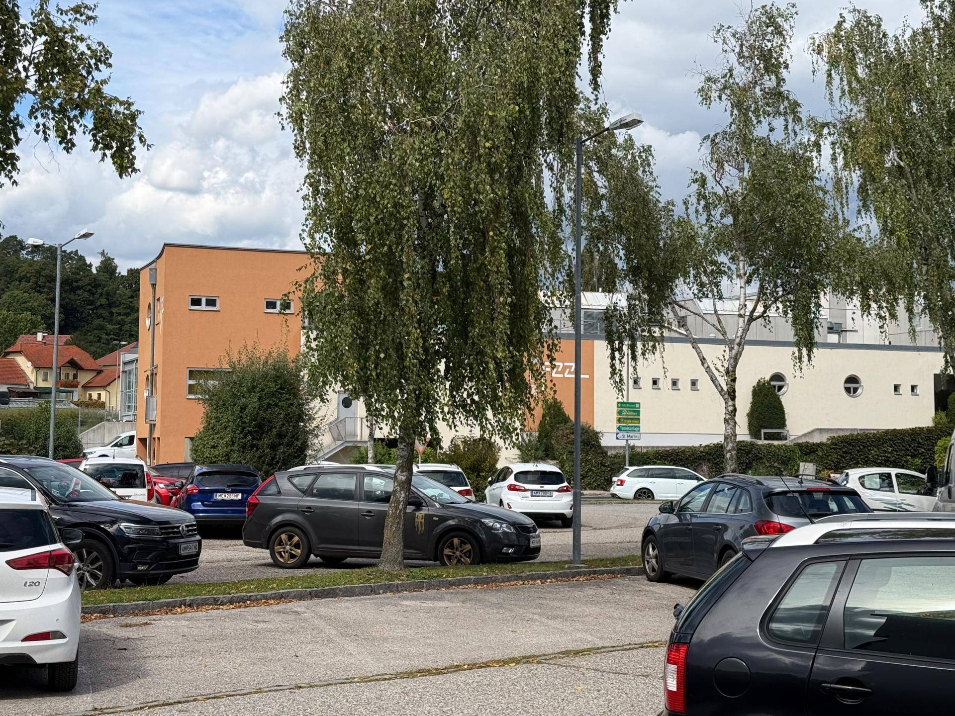 Freizeitzentrum NEBEN WHA