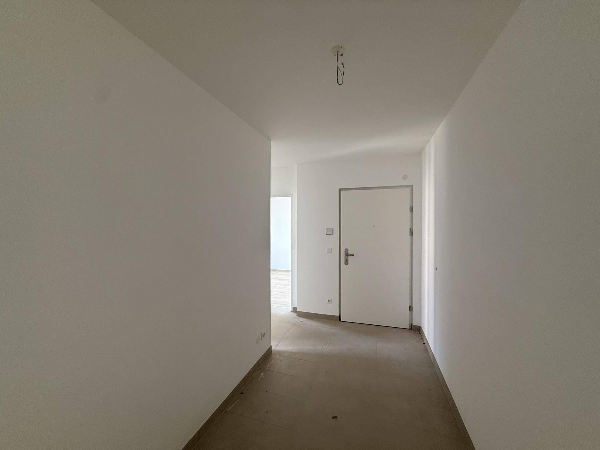 Haus_1_Top_12_Vorzimmer