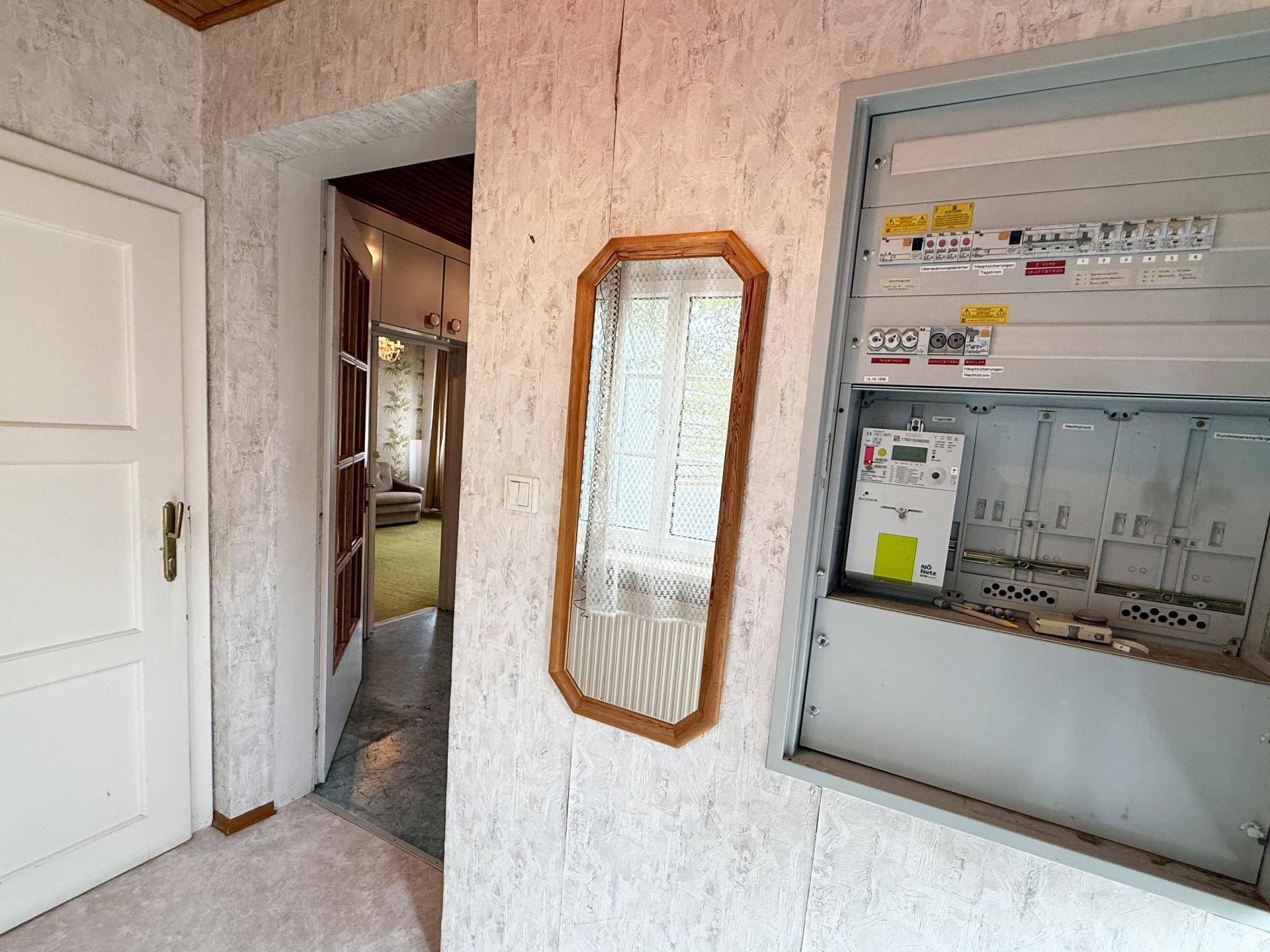 Windfang mit Schaltkasten