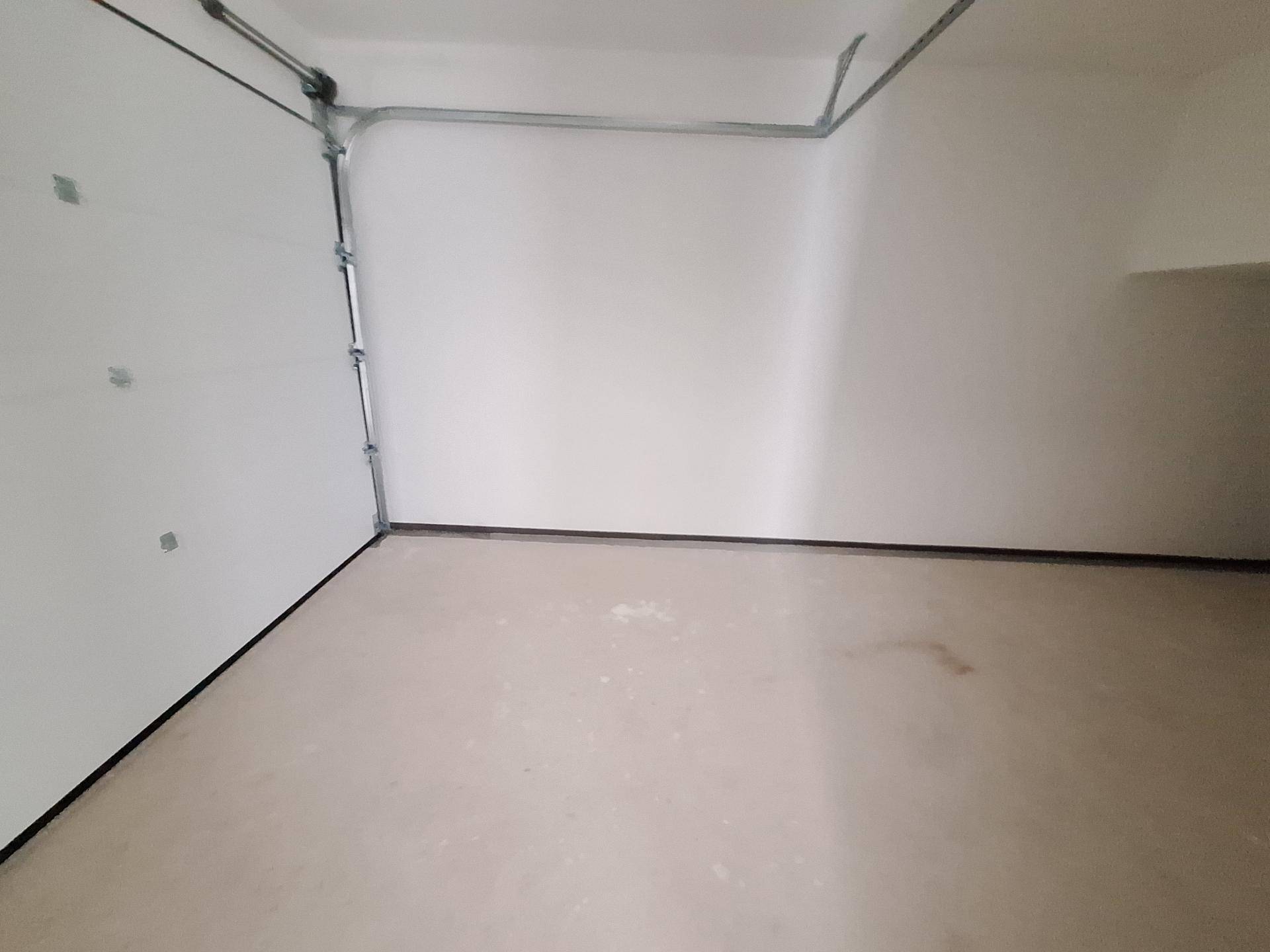 Haus 2 Garage