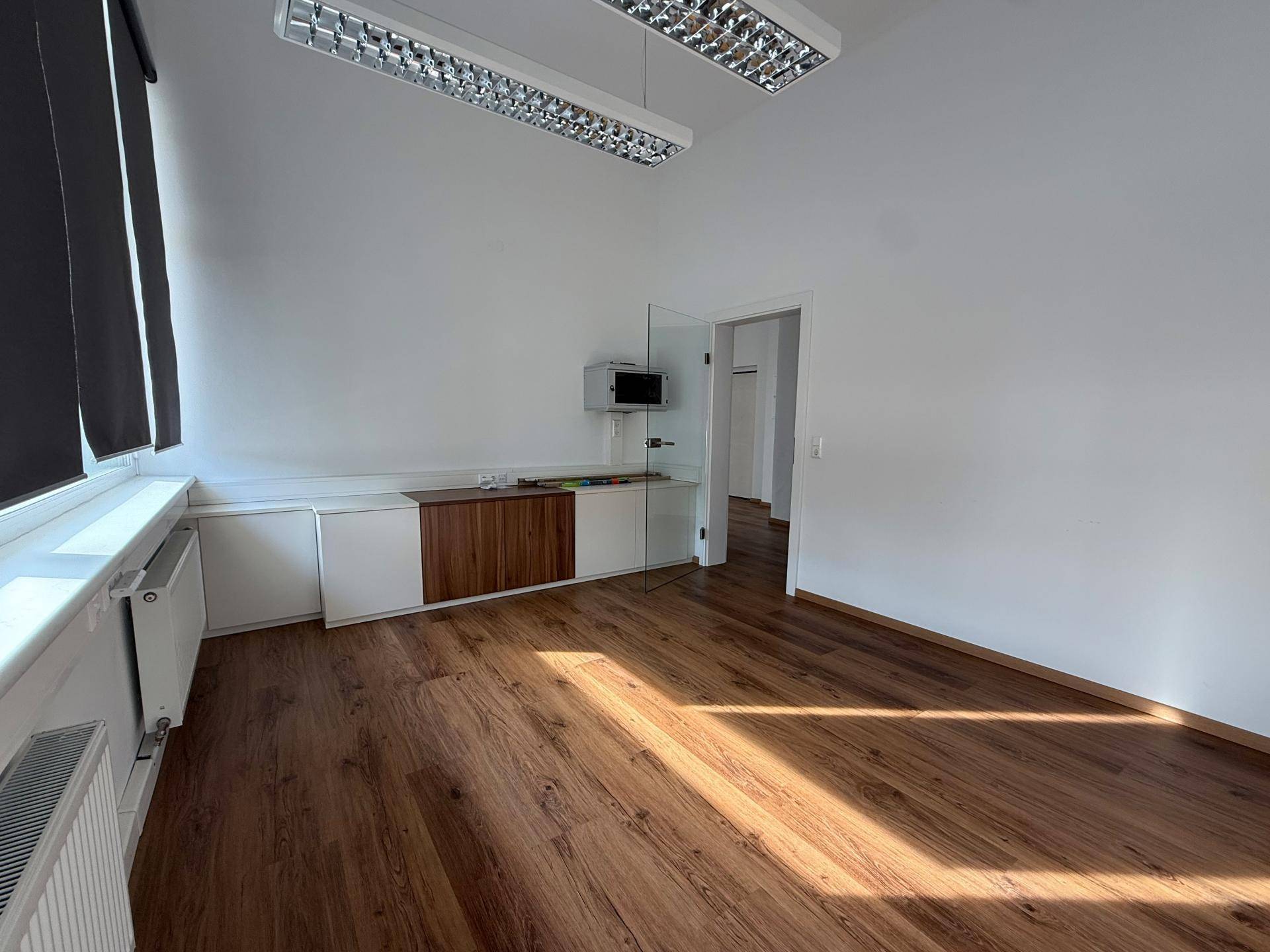 Büro 2