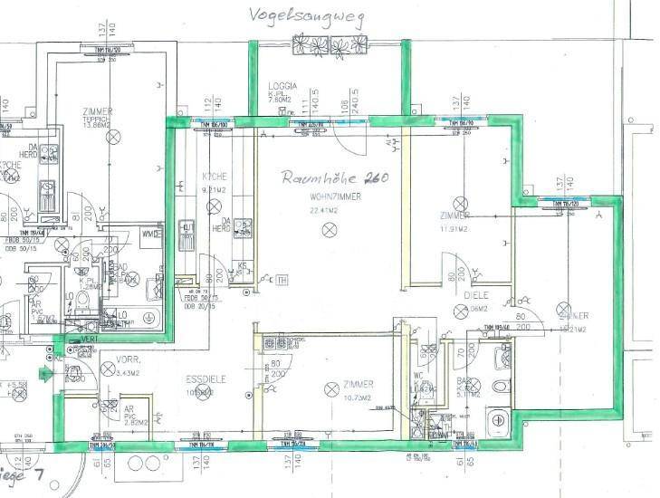 Detaillierter Grundriss einer Wohnung mit Wohnzimmer, Küche und Loggia.