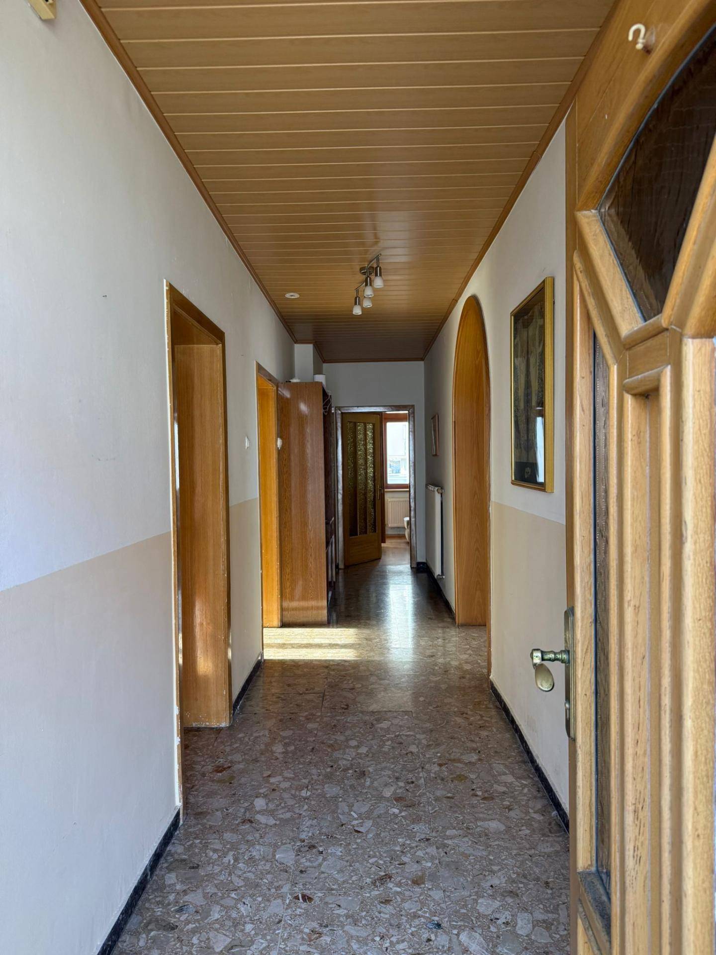 Viel Platz für Familie, Hobby &amp; Fahrzeuge - Wohnhaus mit 2.161 m² Baugrund - Ansicht 3