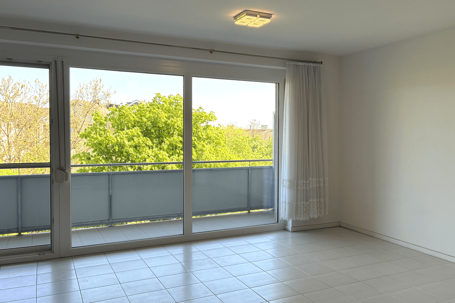 Top Wohnung: barrierefrei mit großer Loggia – pohled 5
