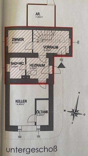 Grundriss des Untergeschosses mit Keller, Bad/WC, Heizraum und Öltank.
