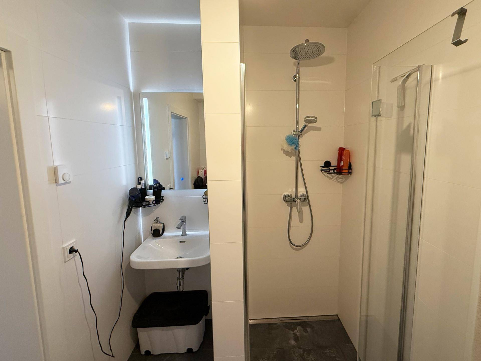 Bad mit Toilette