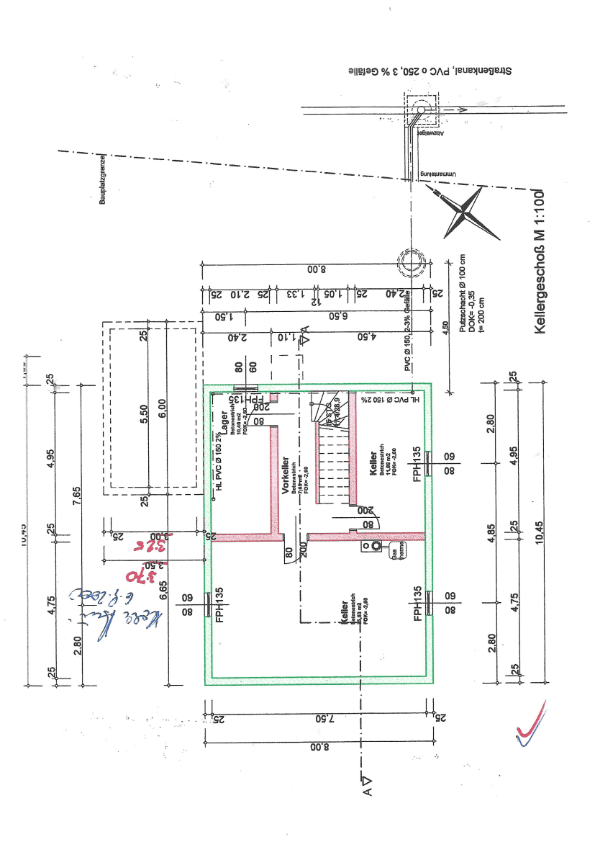 Grundriss des Kellergeschosses mit Lagerraum und Technikbereich.