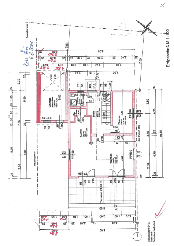 Grundriss des Erdgeschosses mit offenem Wohnbereich, Küche, Terrasse und Garage.