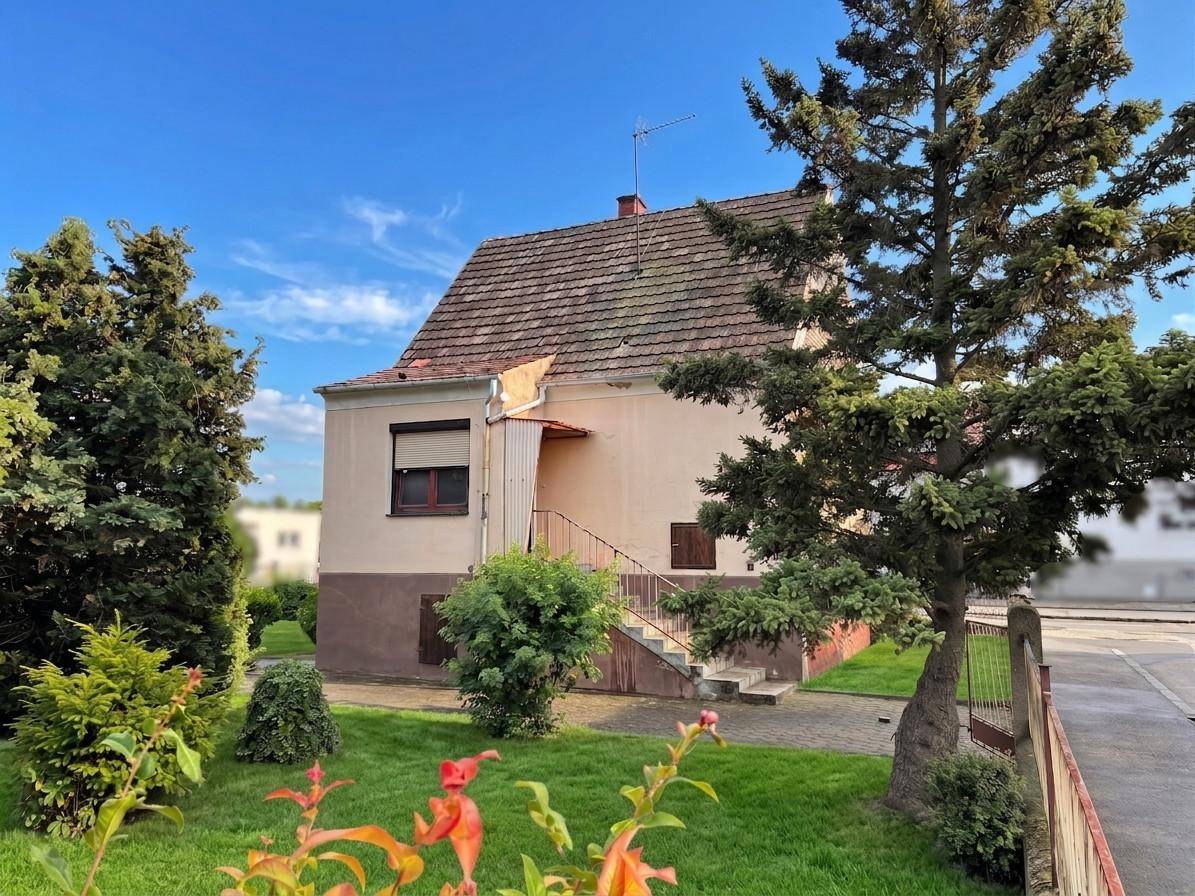 Preiswertes Siedlungshaus mit Garten sucht Menschen mit Visionen! Sanierungsbedarf! – pohled 4