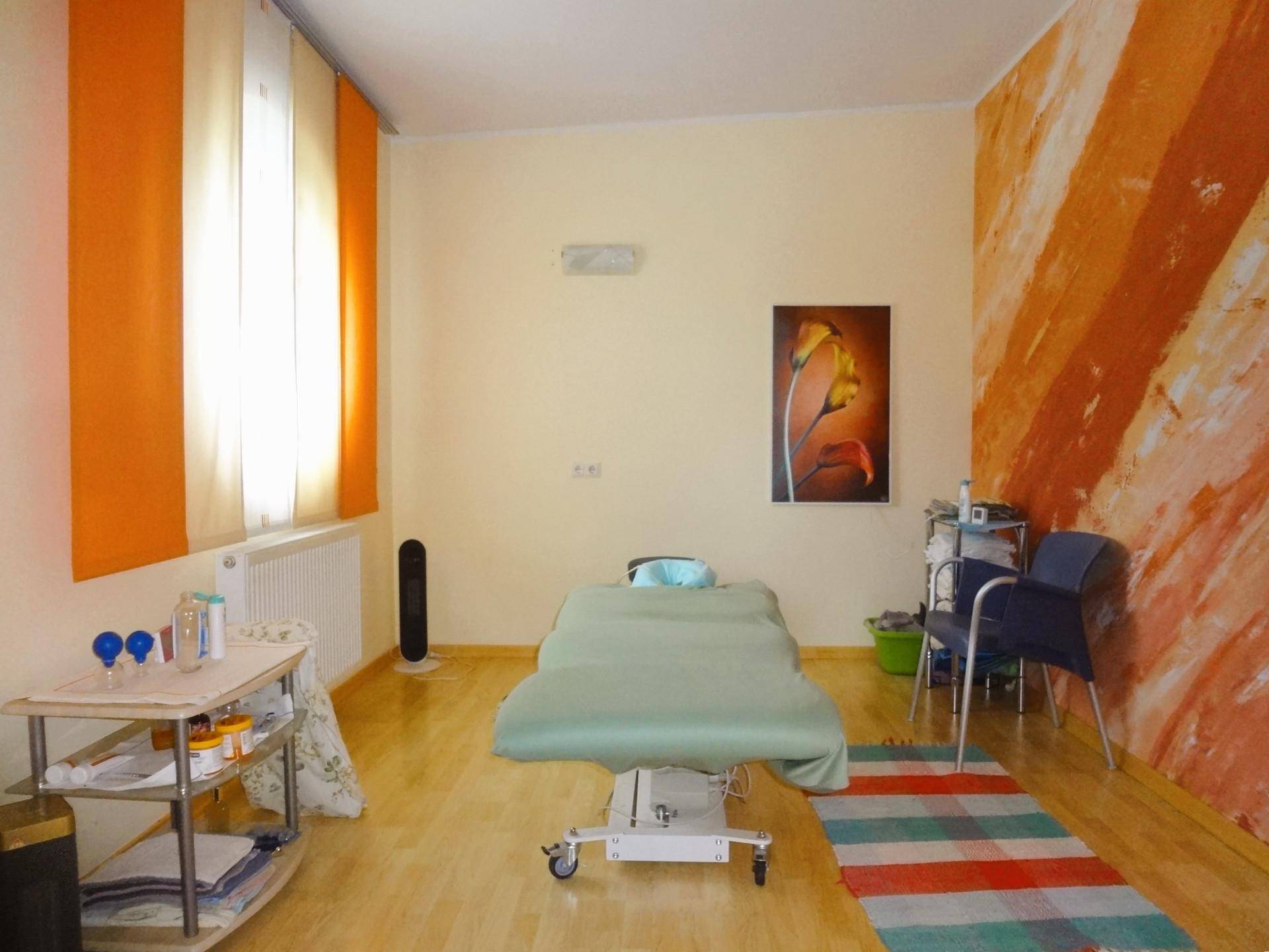 SMARTES, LEISTBARES EINFAMILIENHAUS MIT POOL UND GROSSEM GARTEN! - Widok 4