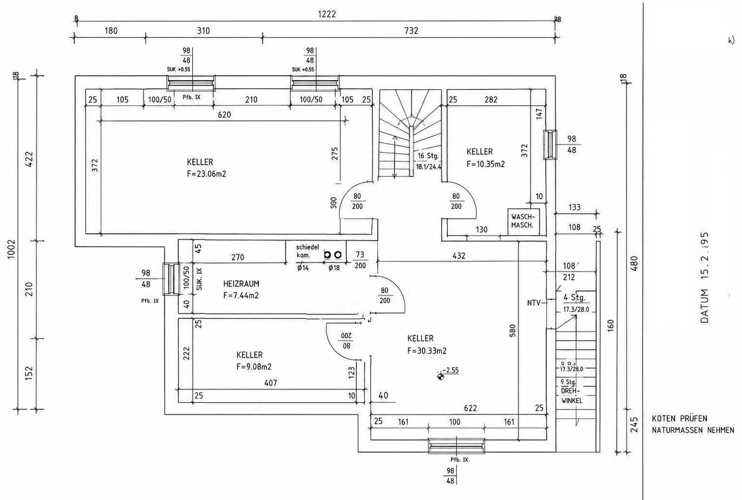 Grundriss des Kellers mit Heizraum und verschiedenen Abstellräumen.
