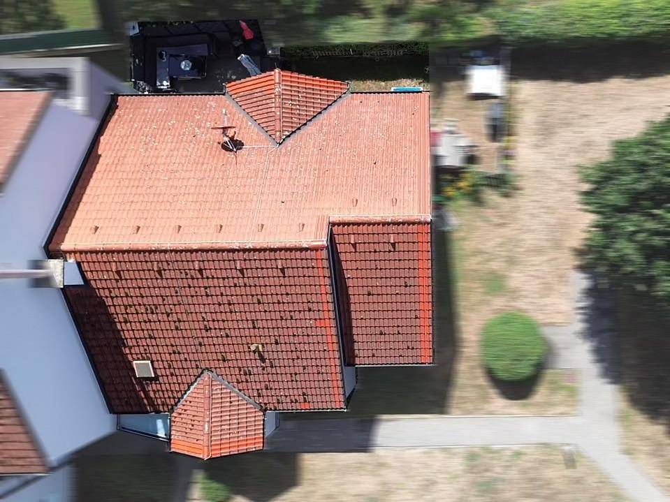 Vogelperspektive Reihenhaus - Drohnenaufnahme