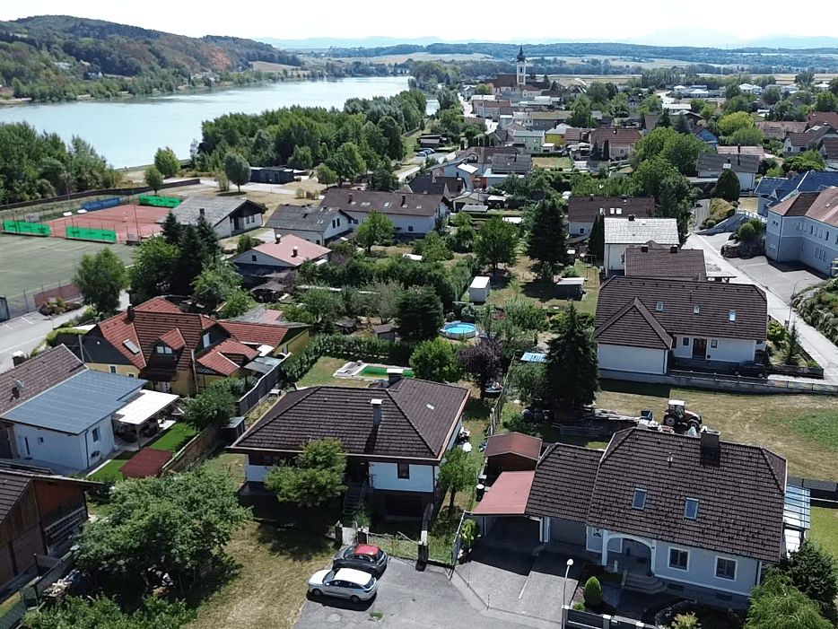 Blick gen Westen mit Drohne
