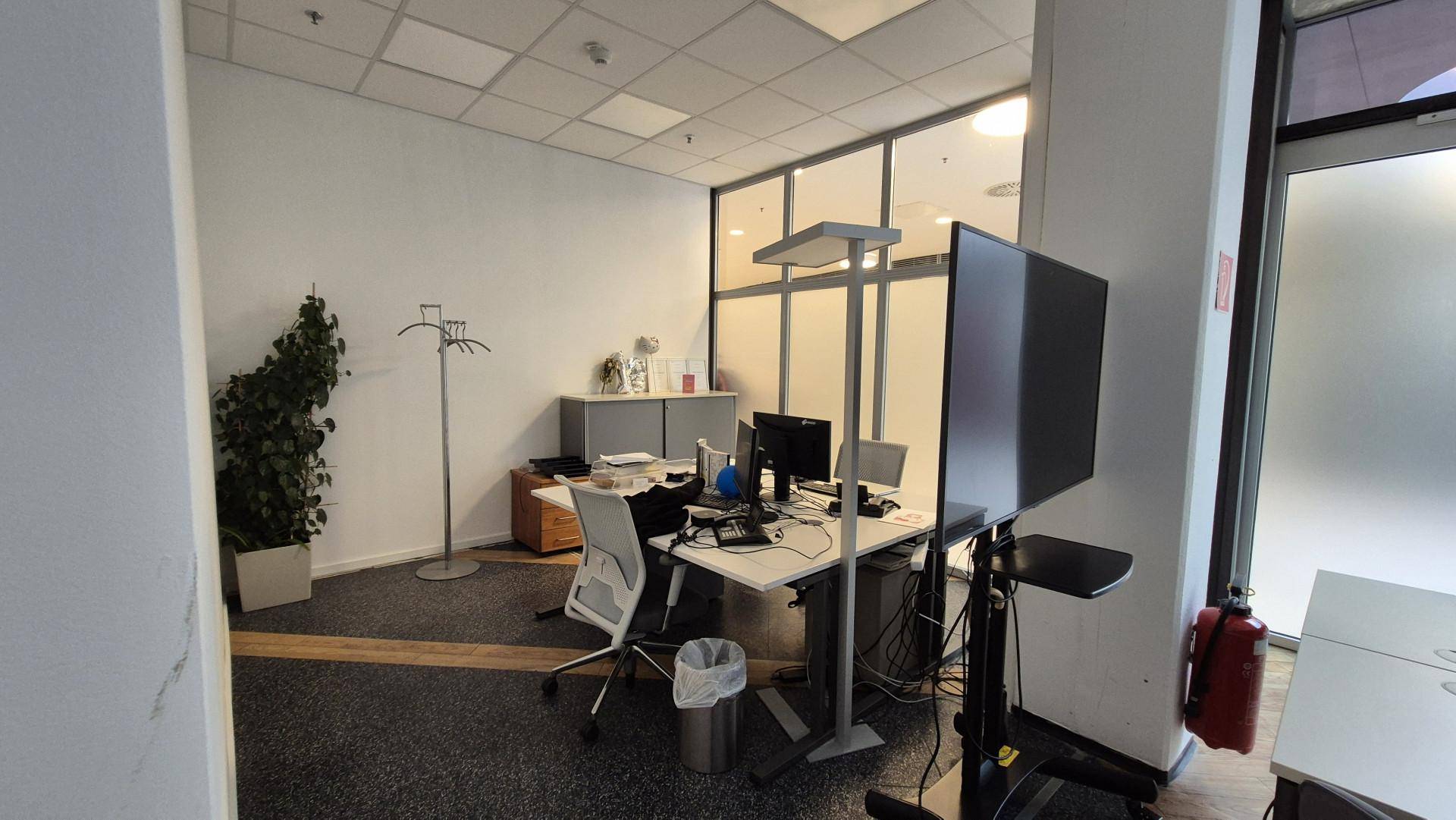Büro
