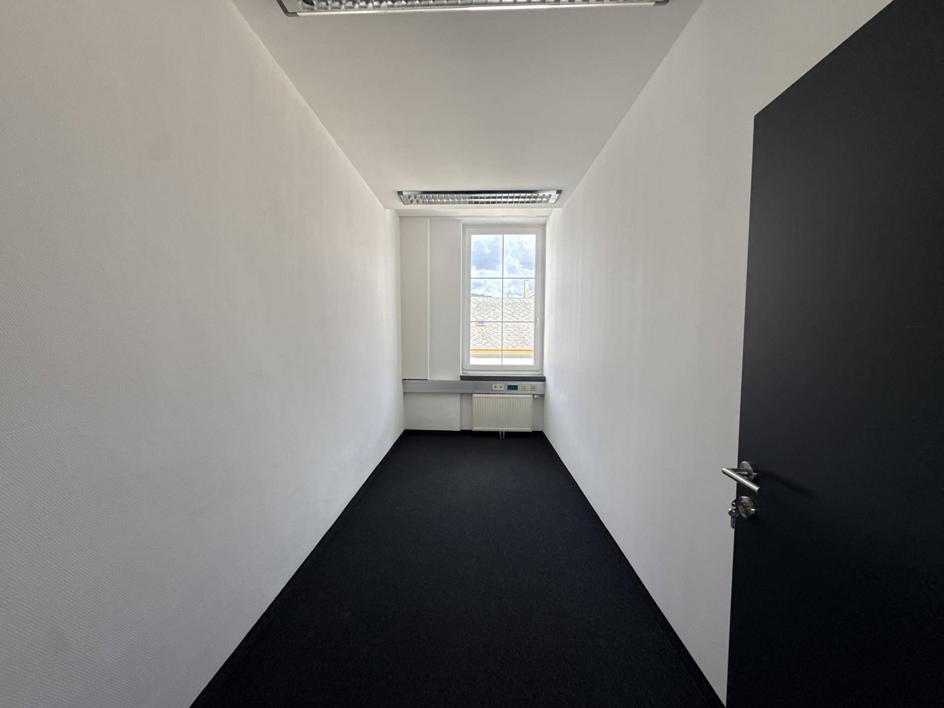 Büroraum 5