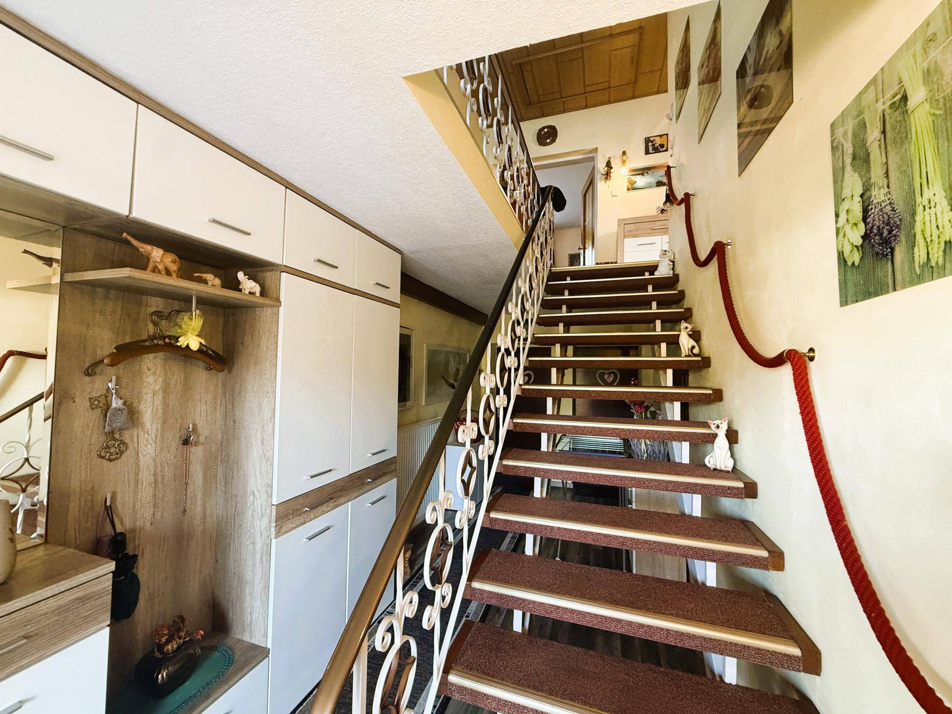 Treppe ins OG