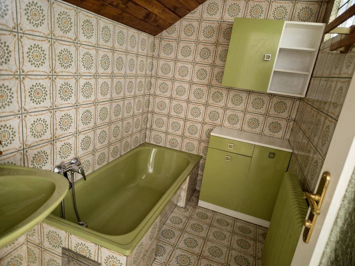 Badezimmer EG