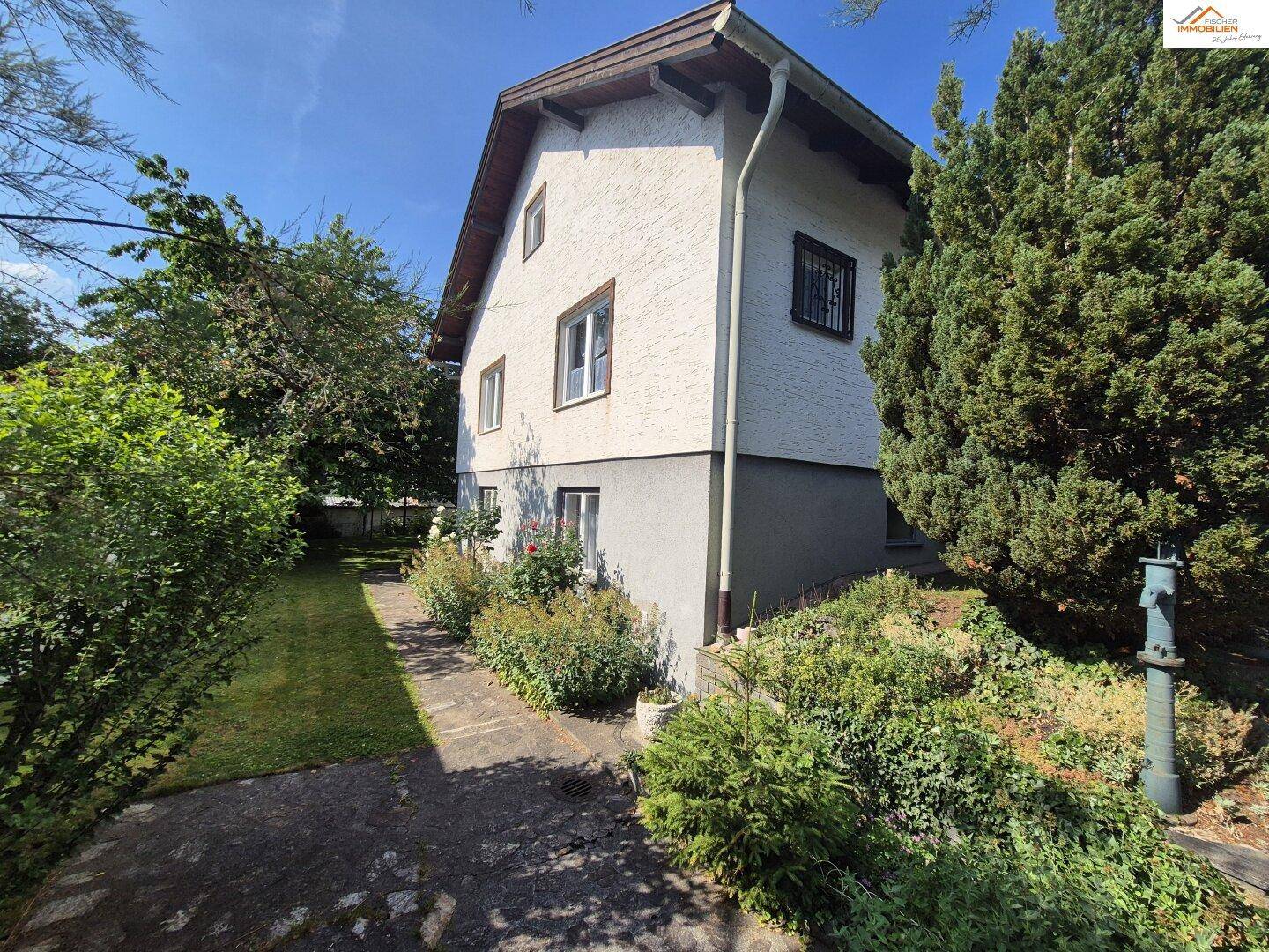 Wohnhaus in ruhiger, zentrumsnaher Lage von Grünbach – pohled 2