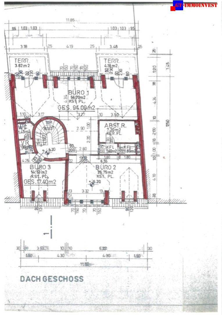 Grundriss des Dachgeschosses mit mehreren Büroräumen, Terrassen und einem Treppenhaus.