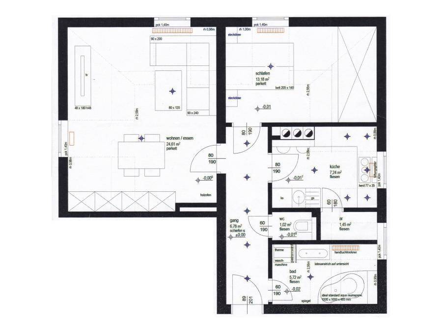 Detaillierter Grundriss der Wohnung mit Wohn-Essbereich, Küche, Bad und Schlafzimmern.