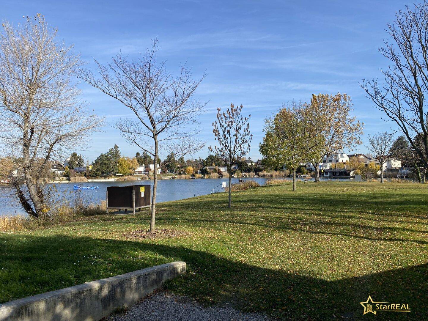 Strandbad Leopoldsdorf in 250 Metern