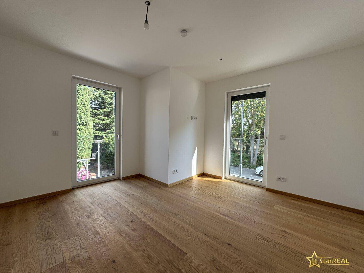 SCHLÜSSELFERTIG Zimmer anderes Haus