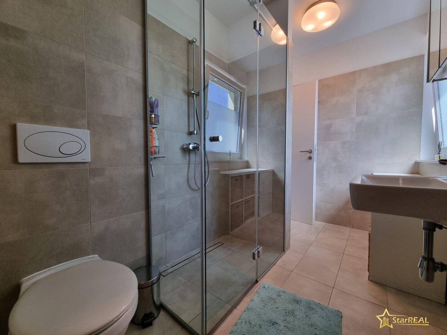 Badezimmer OG