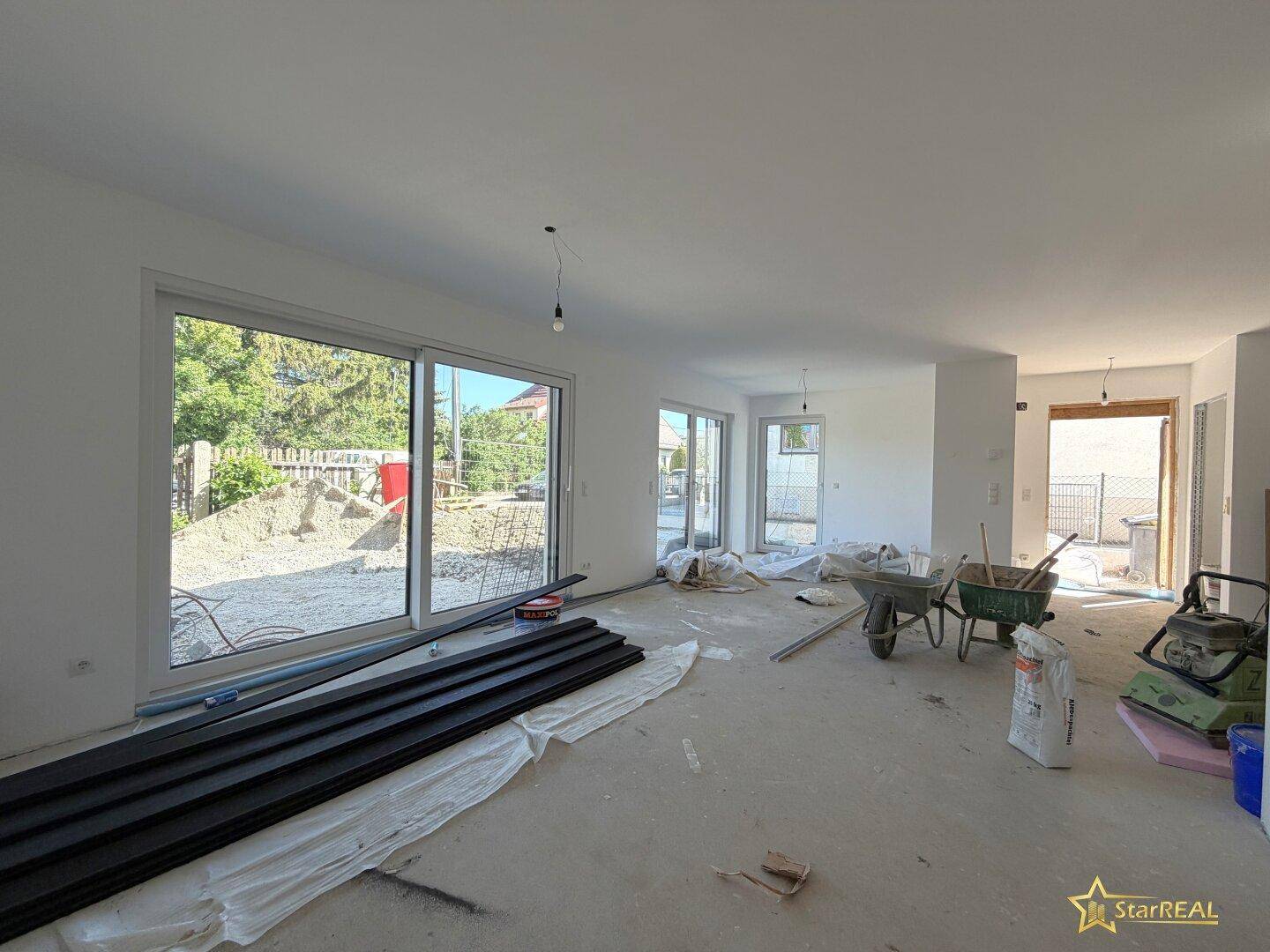 NEUBAU IN ZENTRUMSNÄHE! 5 ZIMMER-ZIEGELHAUS MIT 2 BÄDERN UND 3 WC´S. - Widok 5