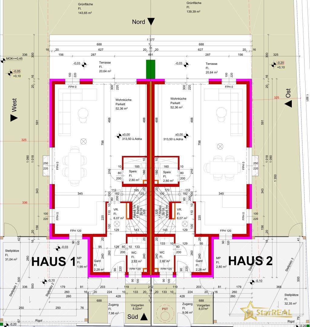 Detaillierter Grundriss des Erdgeschosses mit Wohnküche, Essbereich und Terrassenzugang.