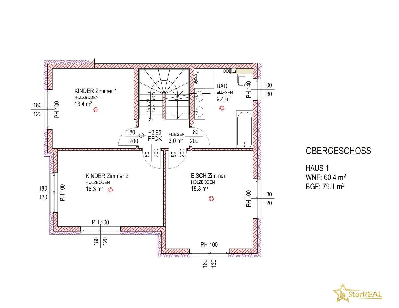 Detaillierter Grundriss des Obergeschosses von Haus 1 mit drei Schlafzimmern und Badezimmer.