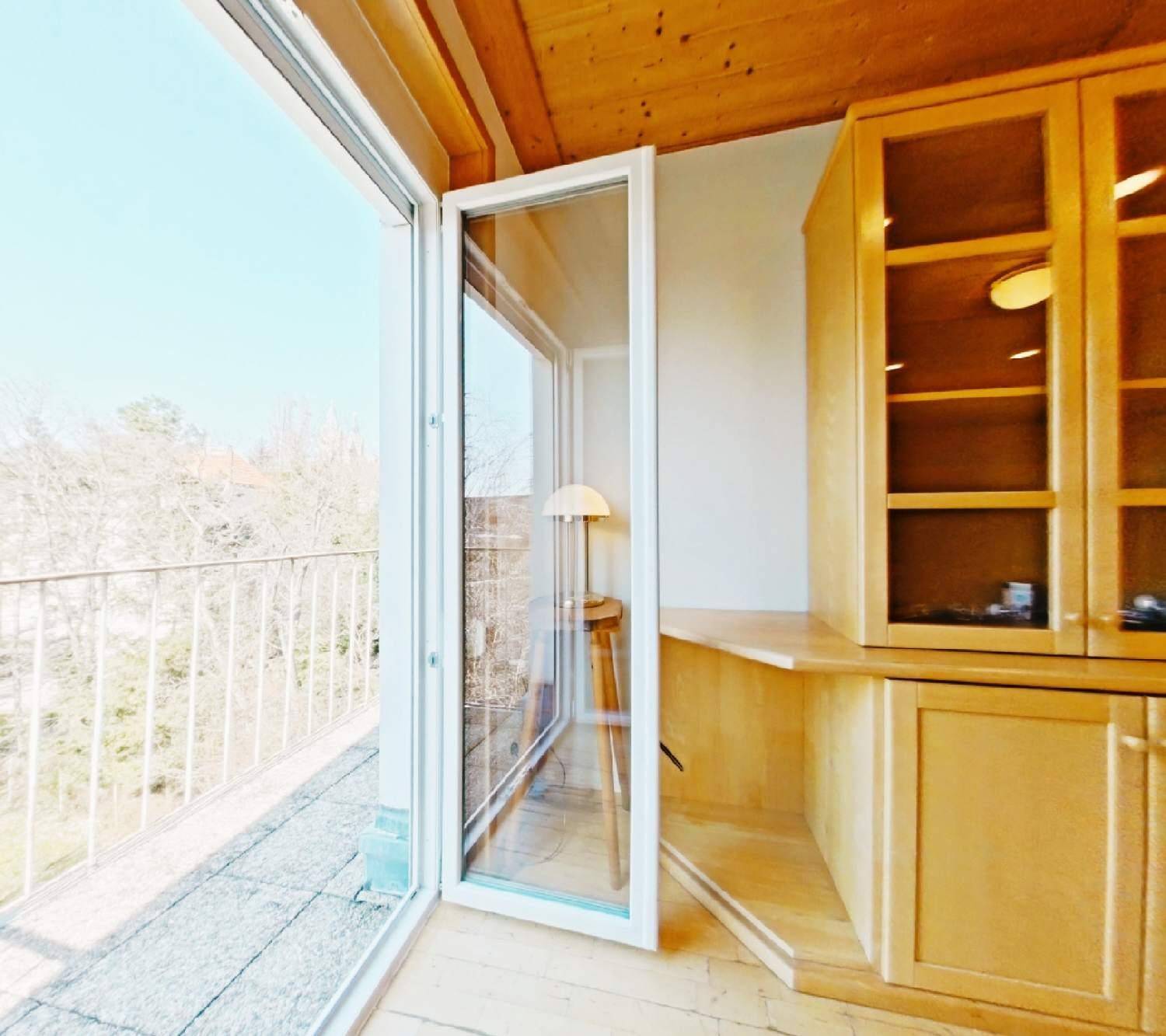 Living Room 02