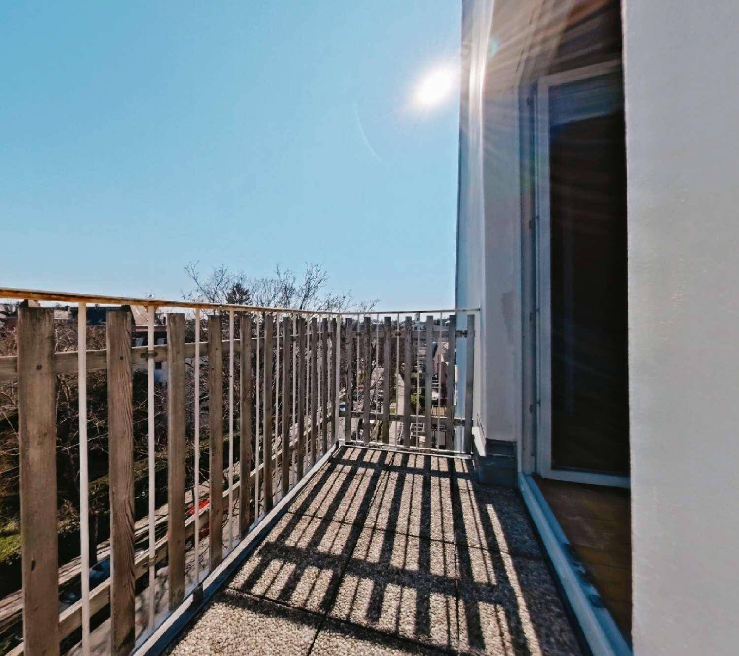 Balcony 2