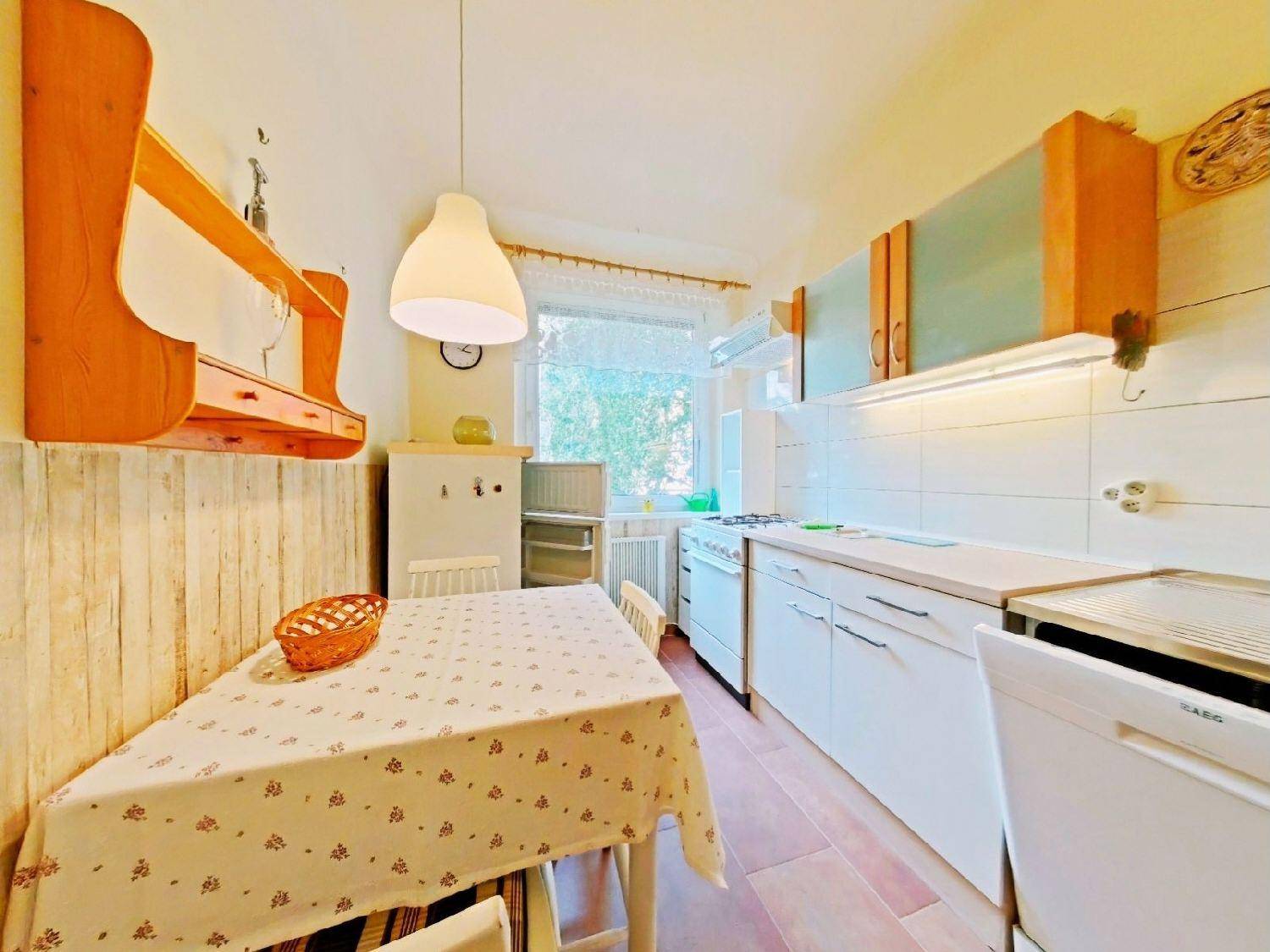 Kitchen_1