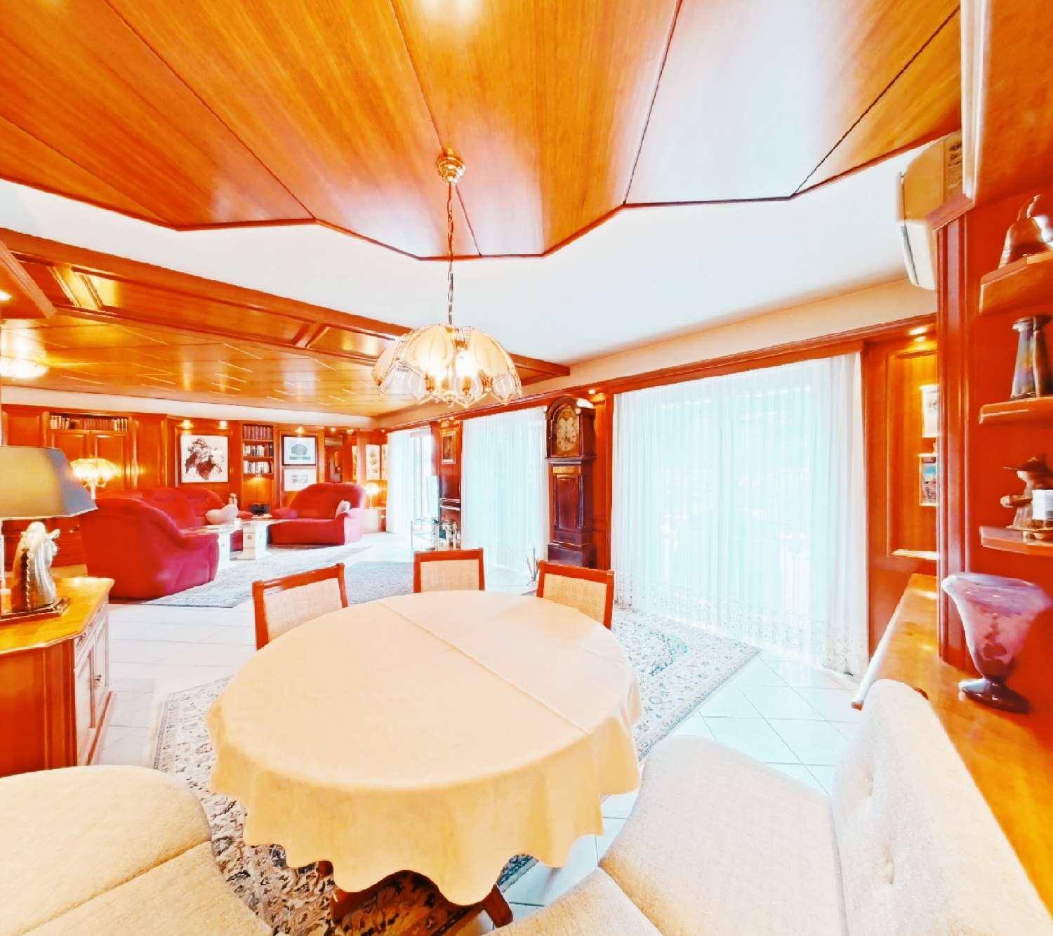Living Room (03)
