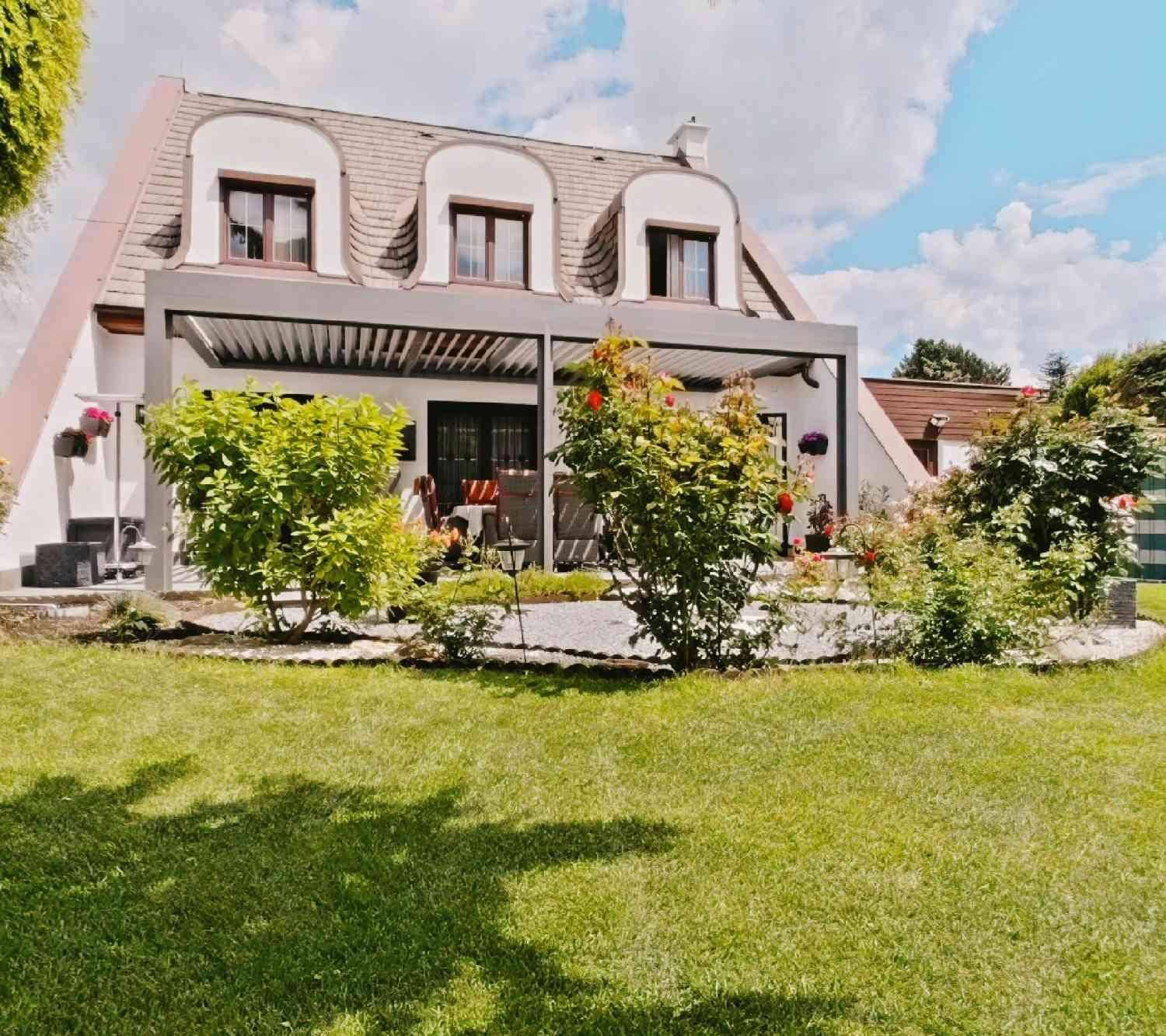 Villa 02