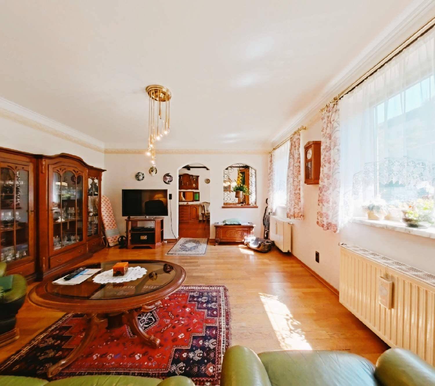 Living Room 01