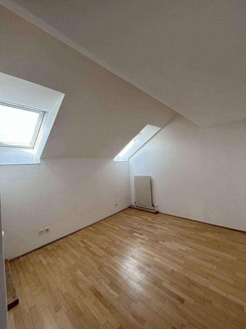 Schlafzimmer untere Ebene