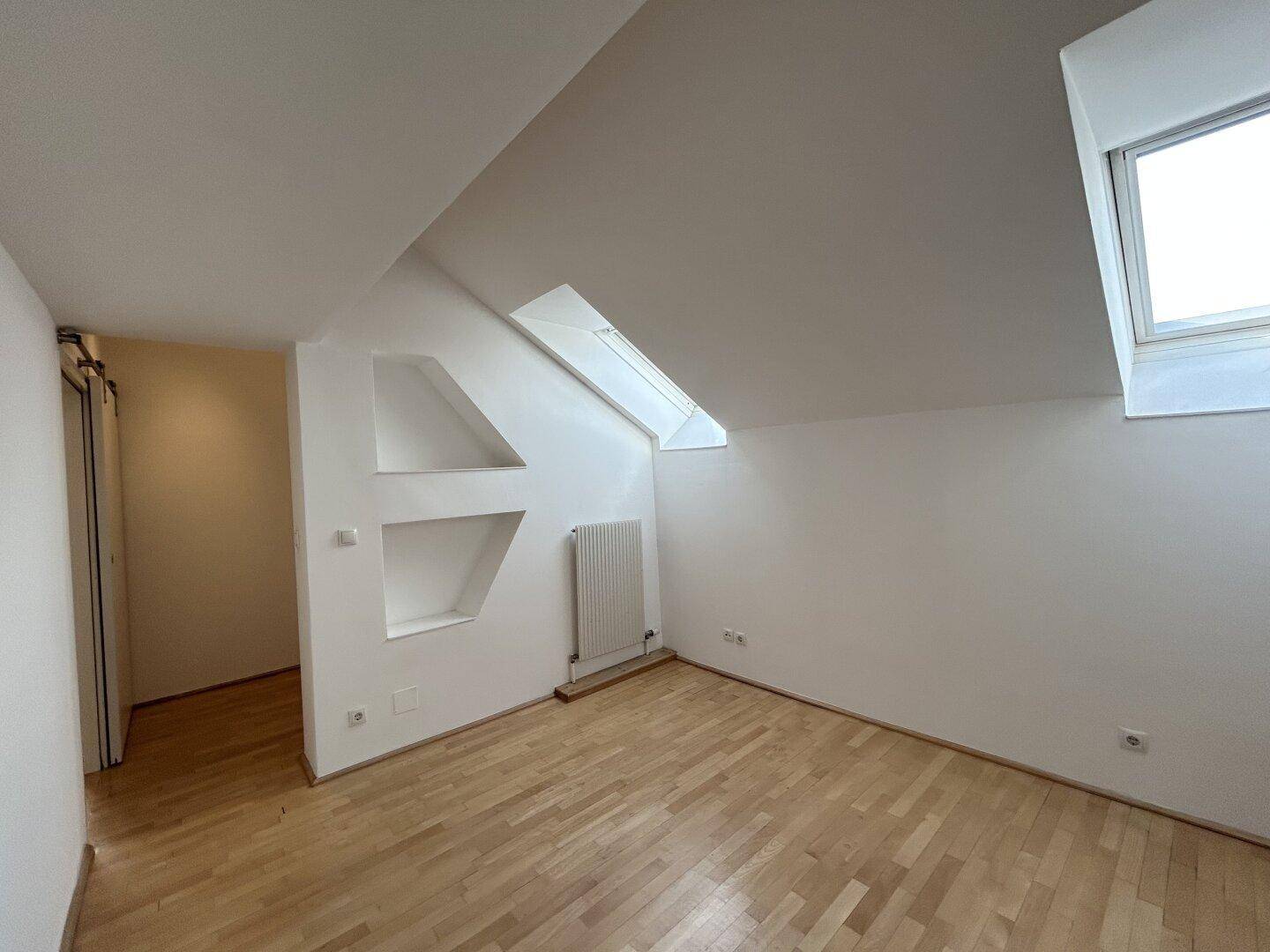 Schlafzimmer untere Ebene