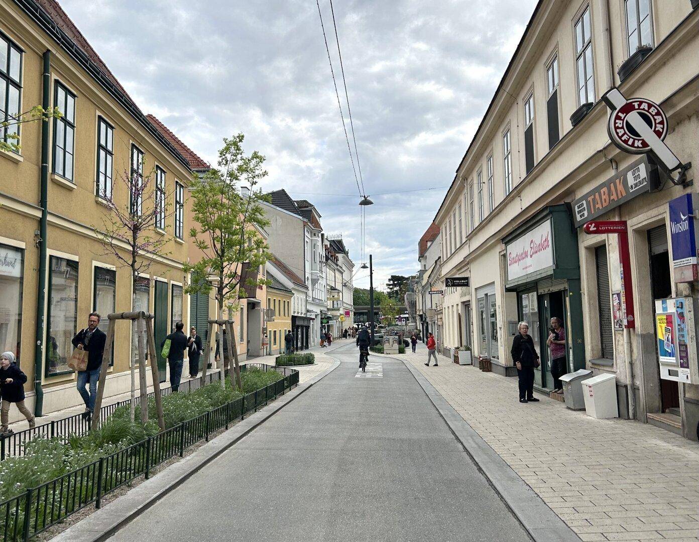Straßenansicht