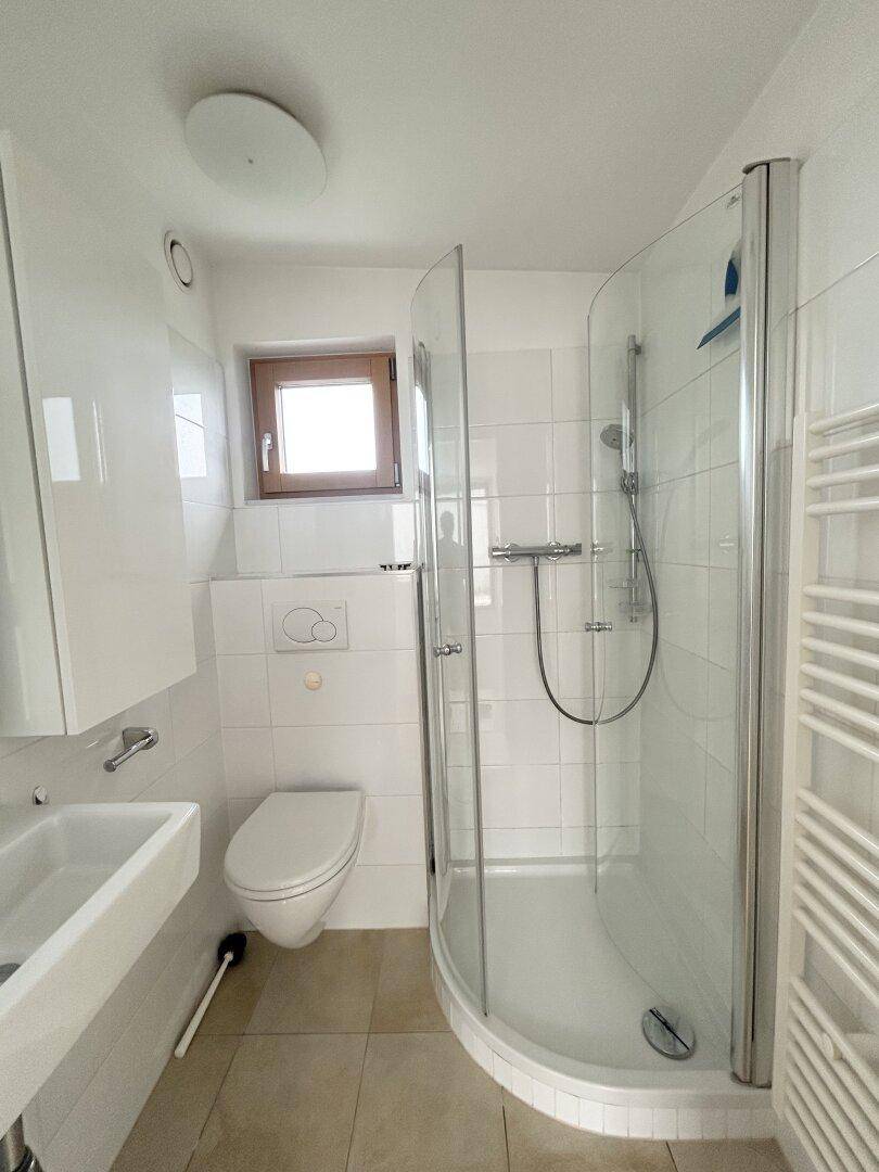 2. OG_Bad: Dusche + WC