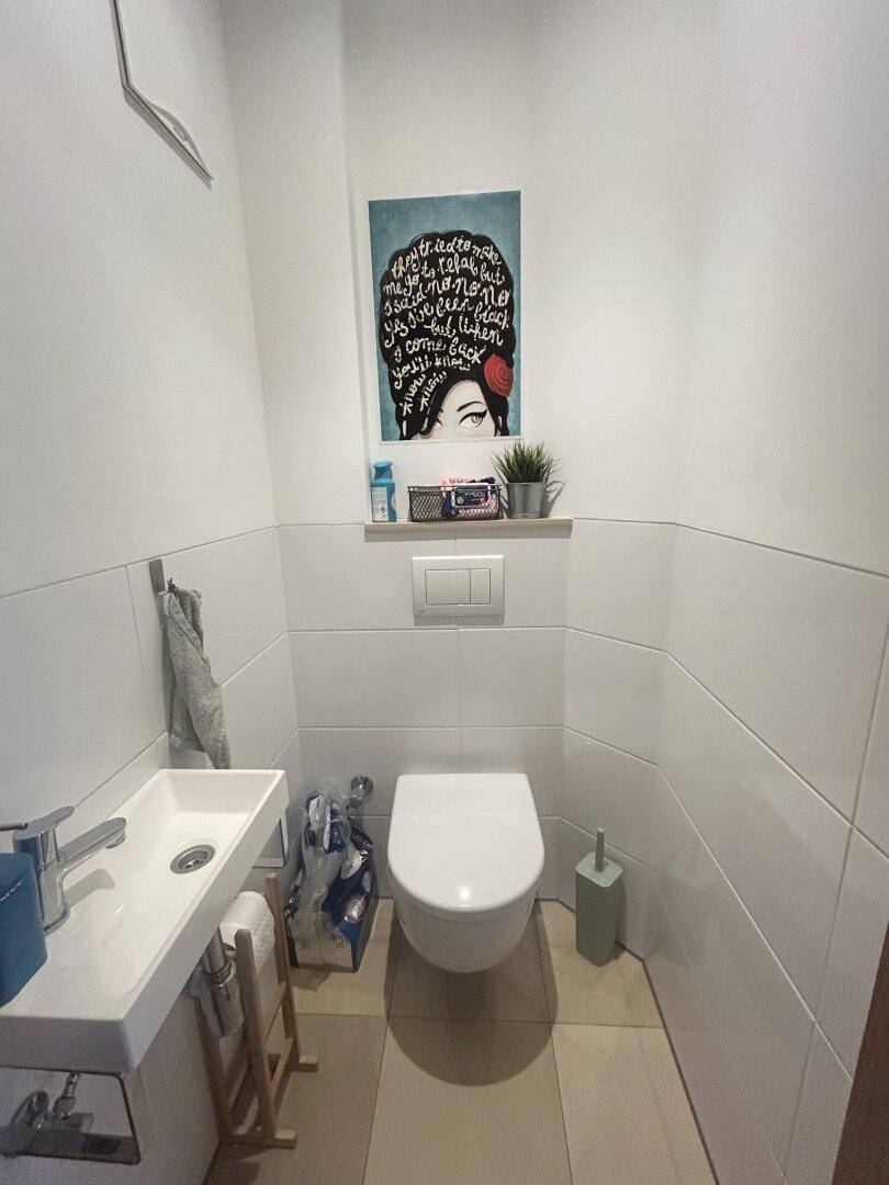 WC + Handwaschbecken