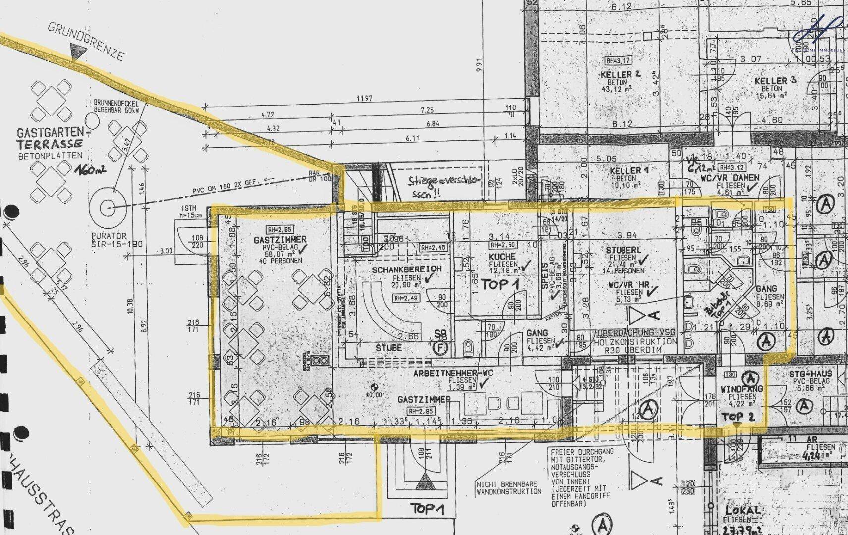 Detaillierter Grundriss des Erdgeschosses mit Gastzimmer, Küche und Kellerräumen.