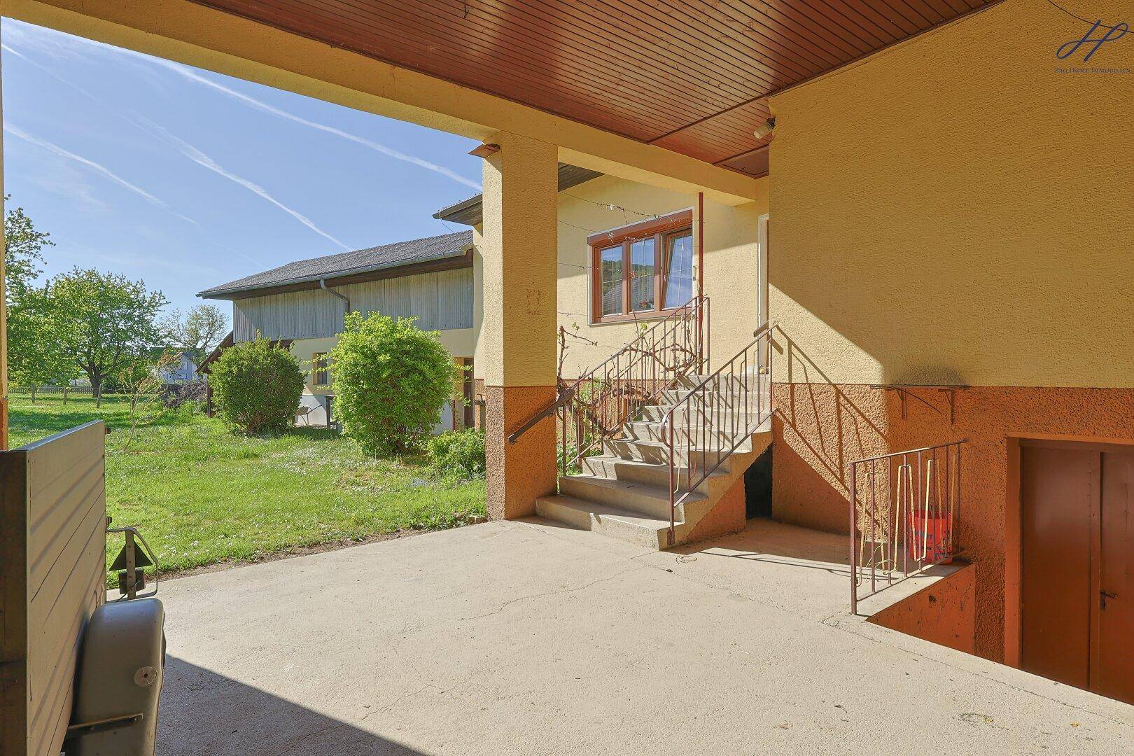 Einfamilienhaus mit Potenzial und großzügigem Garten - Ansicht 3