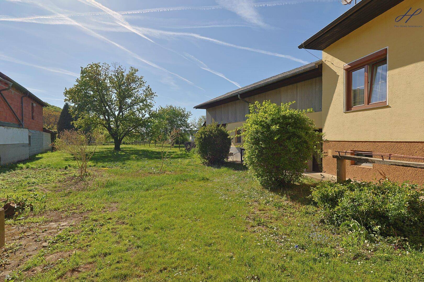 Einfamilienhaus mit Potenzial und großzügigem Garten - Mehr