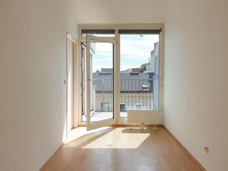 Geforderte 2 Zimmer Wohnung Mit Terrasse 1170 Wien Mietguru At