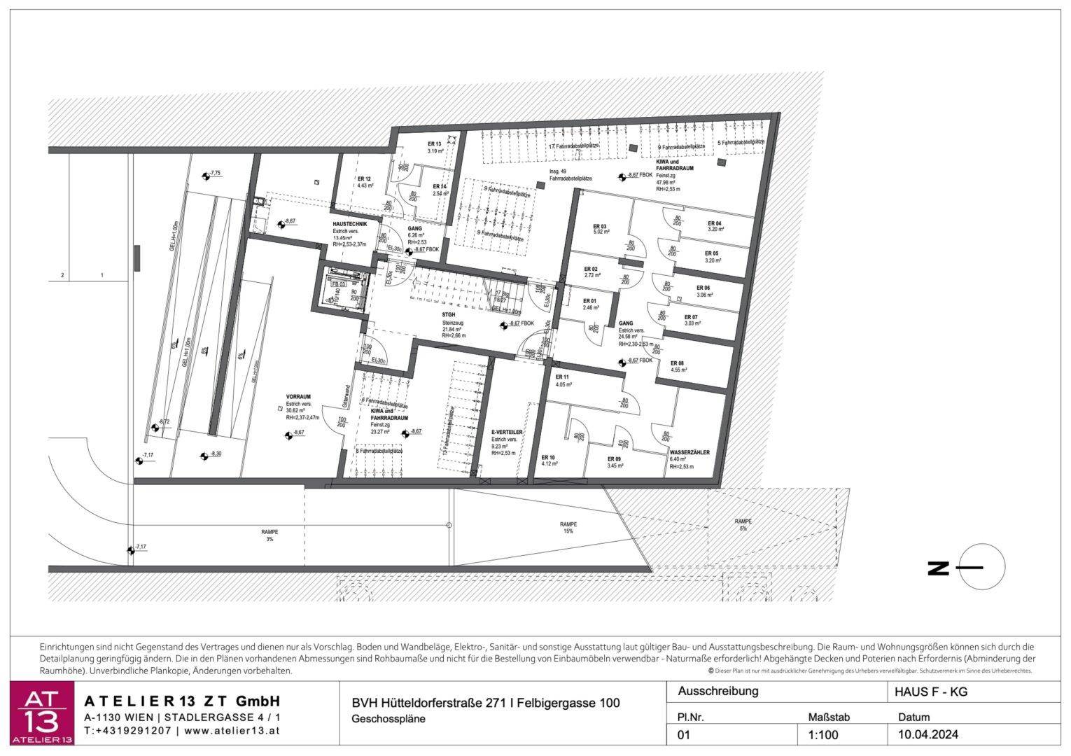 Grundriss des Kellergeschosses mit verschiedenen Abstellräumen und Gemeinschaftsbereichen.