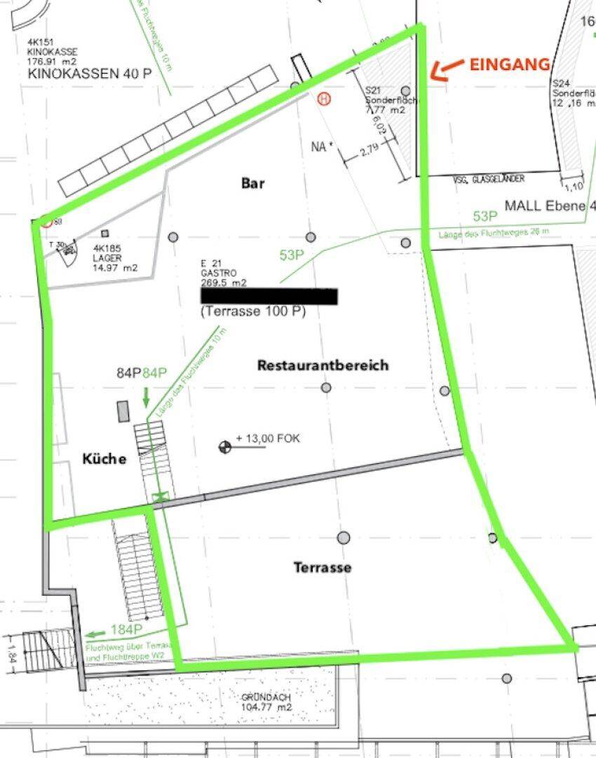 Detaillierter Grundriss der Ebene 4, zeigt den Restaurantbereich, die Bar, Küche und die Terrasse mit Eingang.