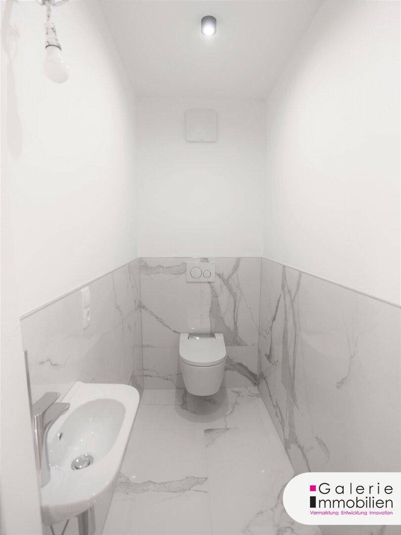 Toilette 1. DG