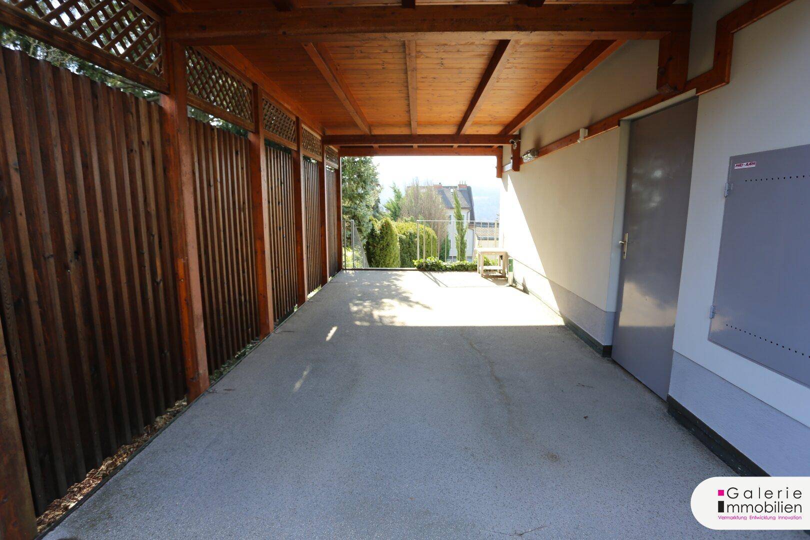 Carport