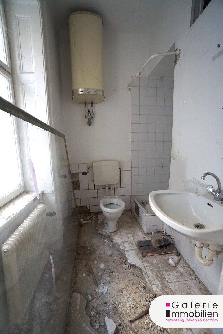 Toilette-Dusche